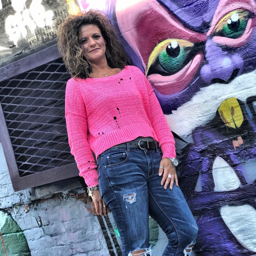 Meet your Posher, Holly